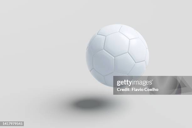 例不乏